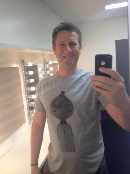 Adam Hills rocking a daniel(ink.) tee!